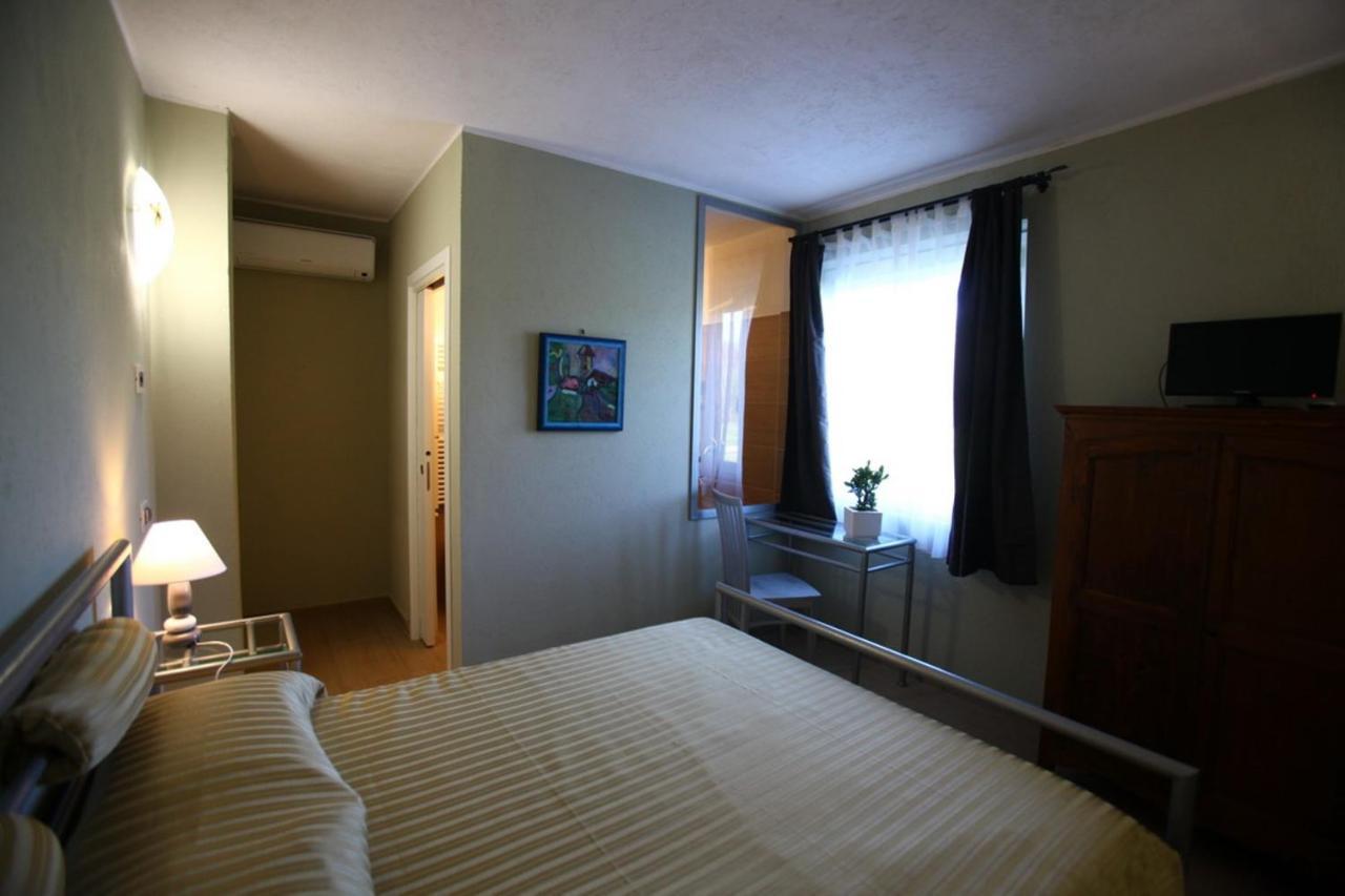 Il Vecchio Mulino Di Bairo Guest House Phòng bức ảnh